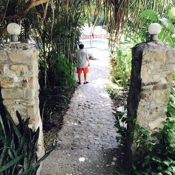 Hotel Arcoiris - Stairs that go down to the pool yay! :)) - Hotels Near Me - Brisas de Zicatela, OAX