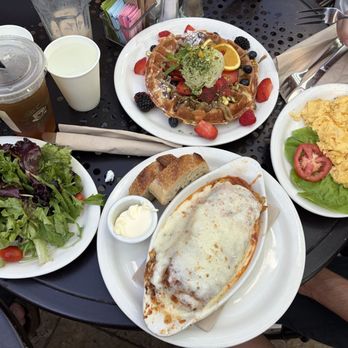 Urth Caffe - Coffee & Tea Near Me - Laguna Beach, California Urth Caffe - Coffee & Tea Near Me - Laguna Beach, California