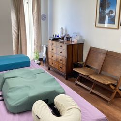Lisa Baas Healing Arts Acupuncture & Oriental Medicine - Treatment rooms are spacious and peaceful