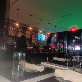 Napa in the Heights Seafood & Wine Bar
