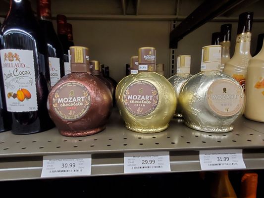 Total Wine & More by null