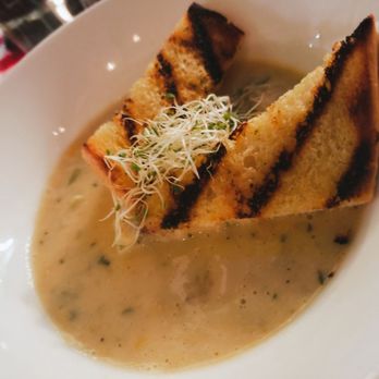 Pazzo Pomodoro - Crab chowder - Pizza Near Me - Vienna, Virginia