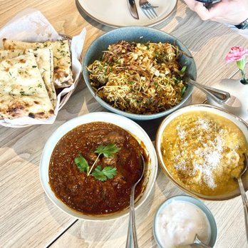 Noor Indian Fusion Kitchen - Lamb Rogan Josh, Matabar shrimp, chicken biryani, garlic naan - Indian Near Me - Berkeley, California Noor Indian Fusion Kitchen - Lamb Rogan Josh, Matabar shrimp, chicken biryani, garlic naan - Indian Near Me - Berkeley, California