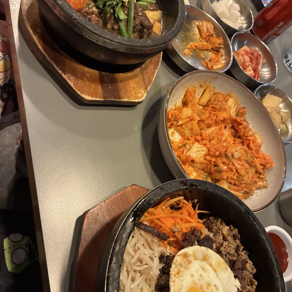 Kimchi Fried Rice / 김치볶음밥 Kimchi Fried Rice / 김치볶음밥