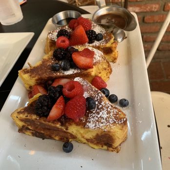 26 Beach Restaurant - New American Near Me - Venice, California