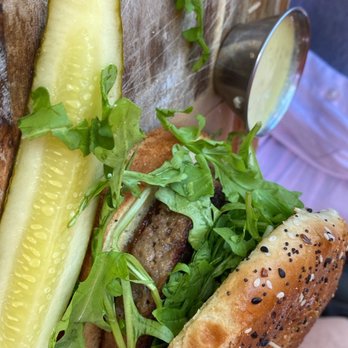 Finney's Crafthouse - Burbank - Impossible Burger (no cheese) - YUM - New American Near Me - Burbank, California