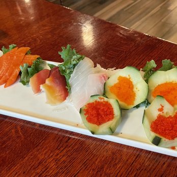 Japan House - Sashimi with roe - Sushi Bars Near Me - Irving, Texas Japan House - Sashimi with roe - Sushi Bars Near Me - Irving, Texas
