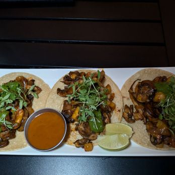 La Condesa Eatery - Mushroom Al pastor - Salad Near Me - Reno, Nevada La Condesa Eatery - Mushroom Al pastor - Salad Near Me - Reno, Nevada