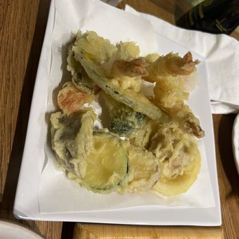 Chiba-Ken Restaurant - Sushi Bars Near Me - Honolulu, Hawaii