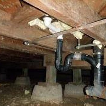 Pacific Real Estate Inspection Services - Waste pipe leaking in crawl space - Home Inspectors Near Me - Spring Valley, California Pacific Real Estate Inspection Services - Waste pipe leaking in crawl space - Home Inspectors Near Me - Spring Valley, California