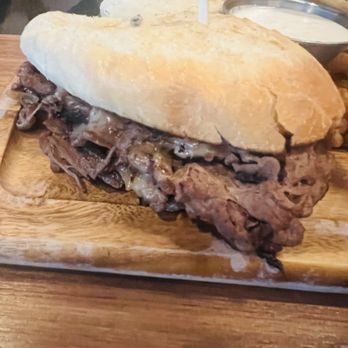 Kitchen Ten Eleven - French dip - New American Near Me - La Quinta, California Kitchen Ten Eleven - French dip - New American Near Me - La Quinta, California