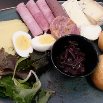 Mottram Hall - Ploughman's salad - Hotels Near Me - Mottram, CHE Mottram Hall - Ploughman's salad - Hotels Near Me - Mottram, CHE