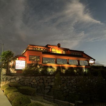 Lindo Michoacan - The outside of Lido Michoacán looking up from the bottom of the hill at night - Mexican Near Me - Henderson, Nevada Lindo Michoacan - The outside of Lido Michoacán looking up from the bottom of the hill at night - Mexican Near Me - Henderson, Nevada