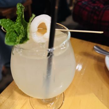 Mott St - Asian Fusion Near Me - Chicago, Illinois