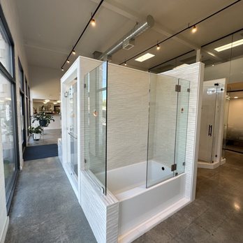 Franciscan Glass - Showroom - Glass & Mirrors Near Me - Mountain View, California