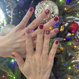 Holiday nails