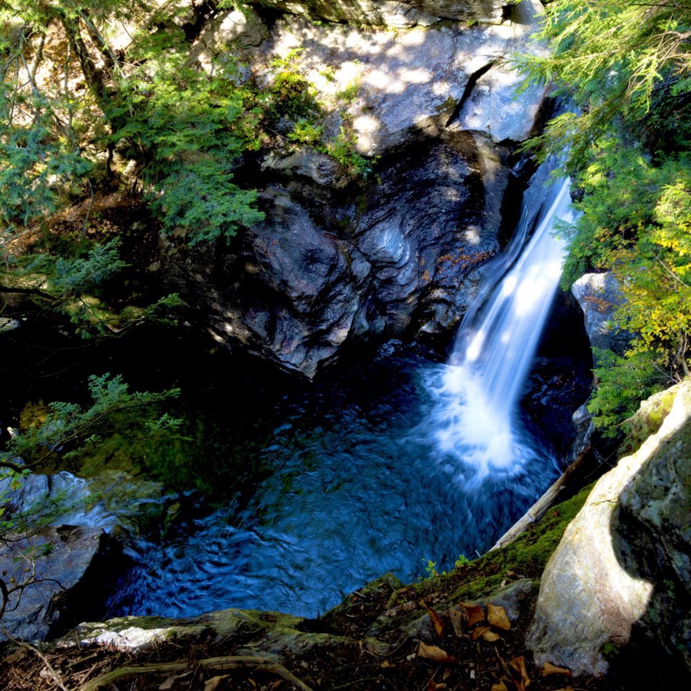 Bingham Falls - The falls from above!! Via the Mill Trail - Hiking Near Me - Stowe, Vermont