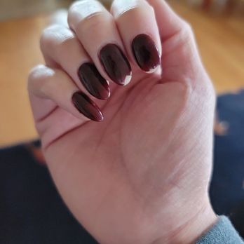Vybrant Nails - 2 chipped nails just 4 days after getting dip powder manicure. - Nail Technicians Near Me - Seattle, Washington Vybrant Nails - 2 chipped nails just 4 days after getting dip powder manicure. - Nail Technicians Near Me - Seattle, Washington