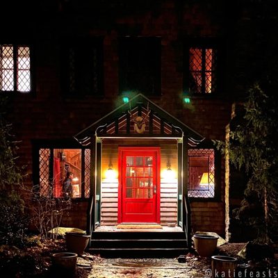Deer Mountain Inn by null