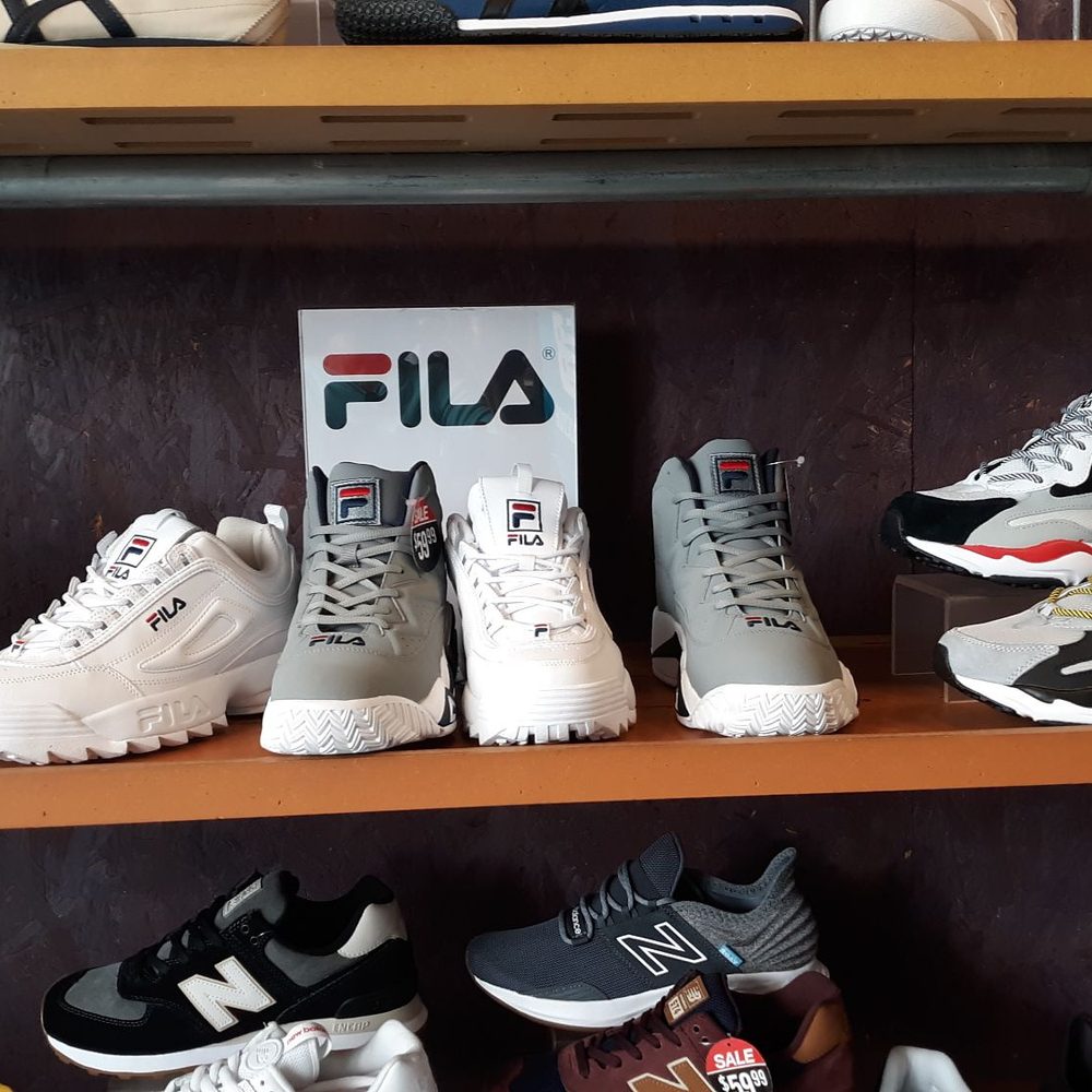 Journeys - Shoe Stores Near Me - San Diego, California Journeys - Shoe Stores Near Me - San Diego, California