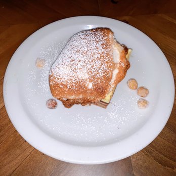 Ember - Marshmallow ice cream cake - New American Near Me - Arroyo Grande, California