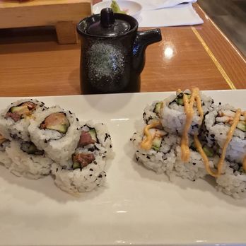 Hiro Japanese Restaurant - Spicy yellowtail and spicy mexican - Sushi Bars Near Me - Jacksonville, Florida