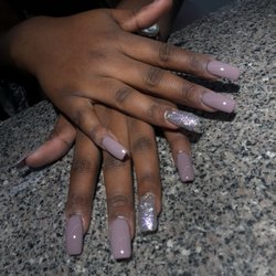 Romantic Nails