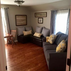 Corner House B&B - Library.