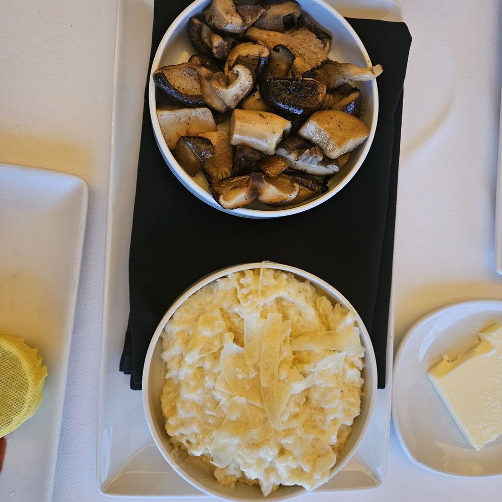 360 Grille - Risotto and Wild Mushrooms - New American Near Me - Florence, Alabama 360 Grille - Risotto and Wild Mushrooms - New American Near Me - Florence, Alabama