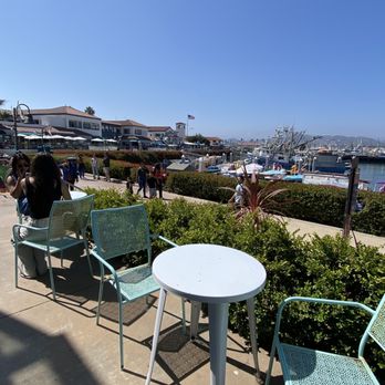 Top This Chocolate - Outside tables - Chocolatiers & Shops Near Me - Ventura, California Top This Chocolate - Outside tables - Chocolatiers & Shops Near Me - Ventura, California