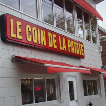 Le Coin de la Patate - the front of the restaurant - Fast Food Near Me - Quebec City, Quebec Le Coin de la Patate - the front of the restaurant - Fast Food Near Me - Quebec City, Quebec