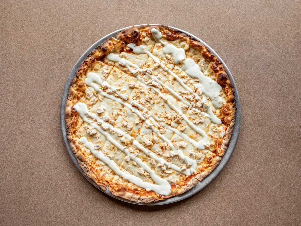 Food from Lisa's Pizzeria