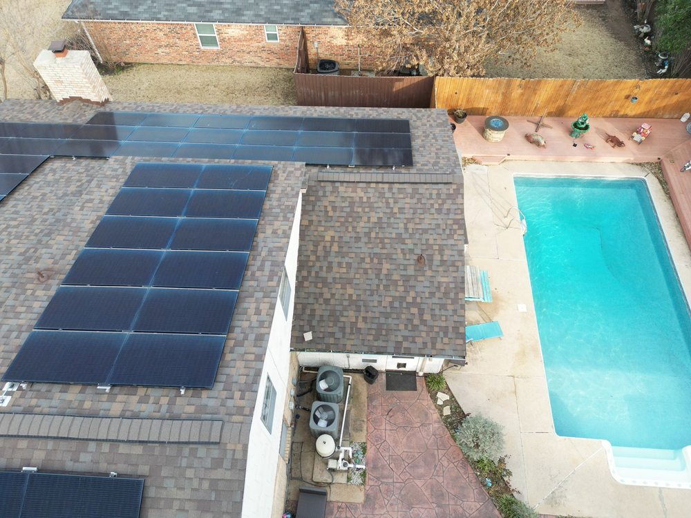 Slide of Best Roofer Solar