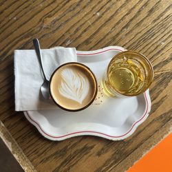 Cortado with a mix of honey, lavender, almond syrup (barista specialty)