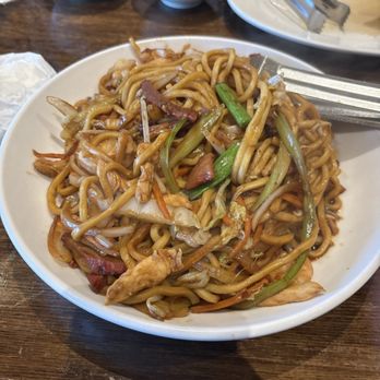 Asian Star - House lomein - Japanese Near Me - Yuma, Arizona