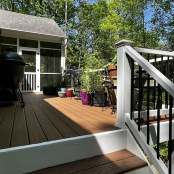 Upward Construction - Deck Builds - General Contractors Near Me - Williamsburg, Virginia Upward Construction - Deck Builds - General Contractors Near Me - Williamsburg, Virginia