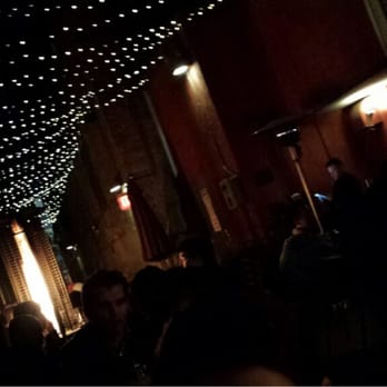 Far Bar - Gorgeous outdoor area - Asian Fusion Near Me - Los Angeles, California
