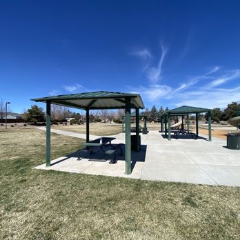 Del Cobra Park - Covered eating areas. - Parks Near Me - Sparks, Nevada