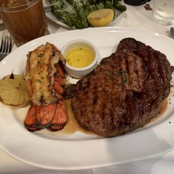 Morton's The Steakhouse - 16 oz 16 oz. Center-Cut Prime Ribeye - Steakhouses Near Me - Portland, Oregon