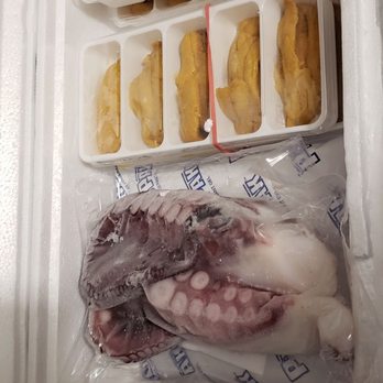 Ocean Miracle Seafood Wholesale - the inside of a freezer - Seafood Markets Near Me - Woodbridge, Ontario Ocean Miracle Seafood Wholesale - the inside of a freezer - Seafood Markets Near Me - Woodbridge, Ontario