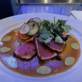 Yard House - Ahi Sashimi - Bars Near Me - Hanover, Maryland