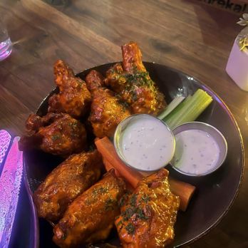 Eureka! - Wings - Burgers Near Me - Claremont, California Eureka! - Wings - Burgers Near Me - Claremont, California