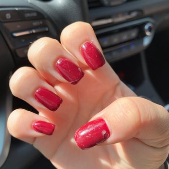 Biltmore Nail Bar - Another photo of the cracking - Nail Salons Near Me - Phoenix, Arizona