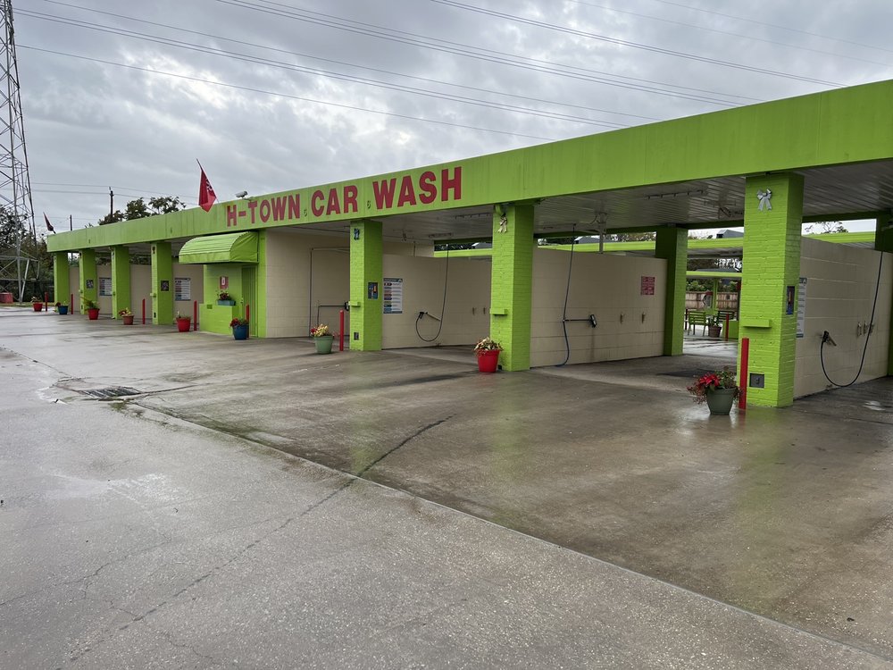HTOWN CAR WASH Updated April 2024 5315 Lawndale St, Houston, Texas