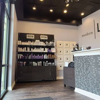 Modern LUXE Salon - Hair Salons Near Me - Frisco, Texas Modern LUXE Salon - Hair Salons Near Me - Frisco, Texas