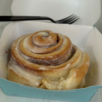 Cinnabon - Bakeries Near Me - Milpitas, California