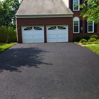 Gorman Paving and Tar & Chip - Asphalt driveway recap in Clifton, VA - Masonry/Concrete Near Me - Manassas, Virginia Gorman Paving and Tar & Chip - Asphalt driveway recap in Clifton, VA - Masonry/Concrete Near Me - Manassas, Virginia