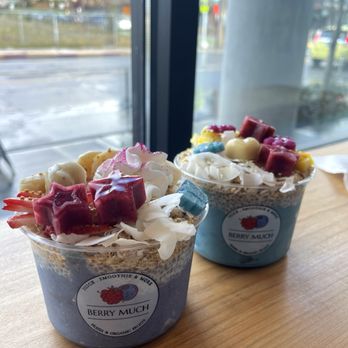 Berry Much - 5- Unicorn Kisses Bowl (left) and 3- Blue Majik Bowl (right) - Juice Bars & Smoothies Near Me - Seattle, Washington Berry Much - 5- Unicorn Kisses Bowl (left) and 3- Blue Majik Bowl (right) - Juice Bars & Smoothies Near Me - Seattle, Washington