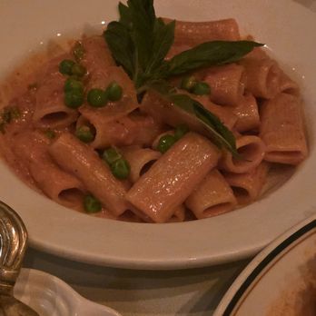 Anthony's Runway 84 - Side pasta marinera - Italian Near Me - Fort Lauderdale, Florida