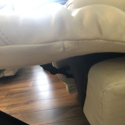 Rostock Furniture - Damage to a third footrest.